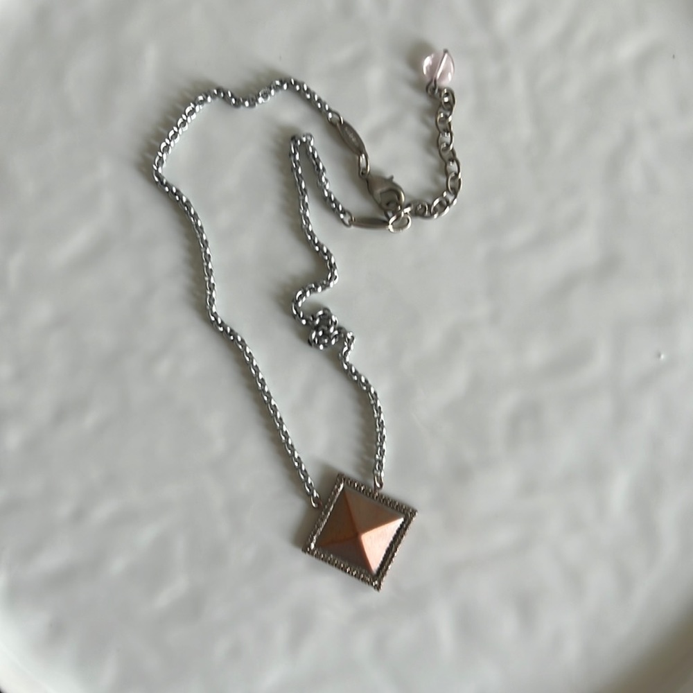 Sabika Necklace
